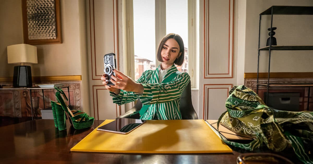 Illustration du casting Casting figurants élégants de 20 à 60 ans à Paris pour Emily in Paris avec Lily Collins