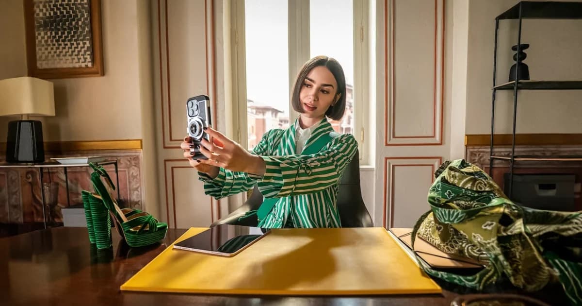 Illustration du casting Casting policiers et militaires à Paris pour Emily in Paris saison 6