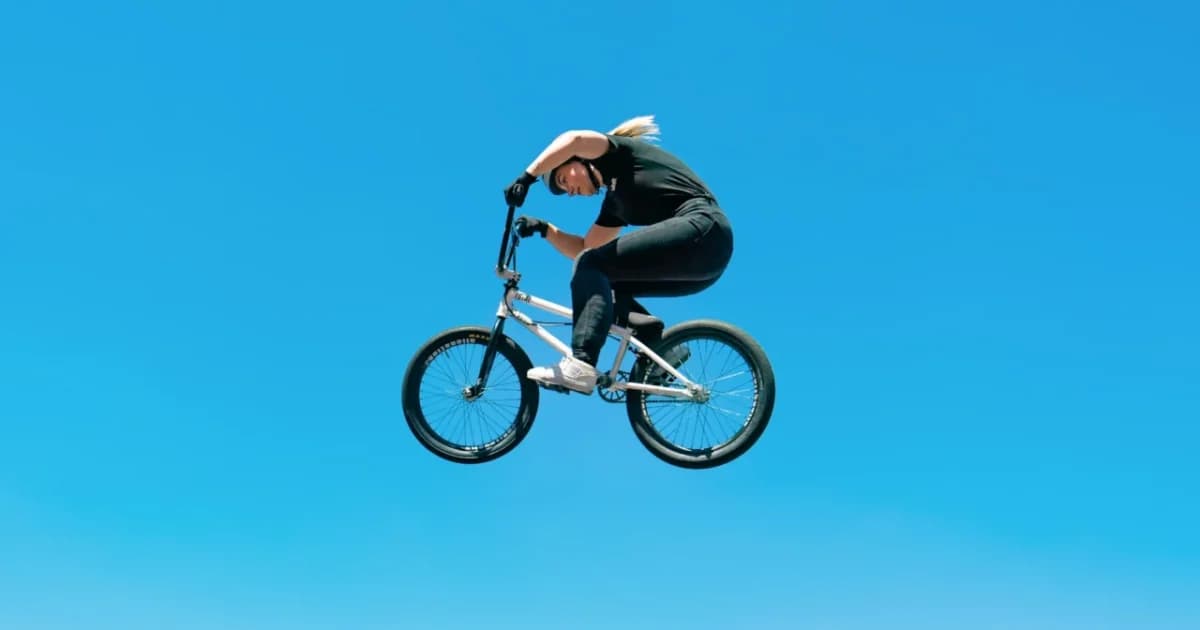 Illustration du casting Casting doublures BMX 18-28 ans à Paris pour The White Lotus